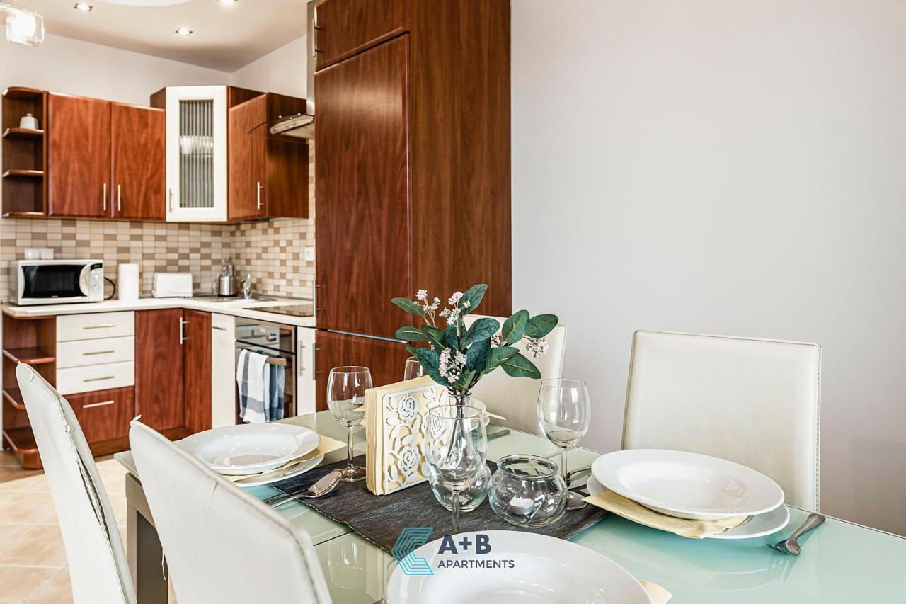 Apartament Cicha Typu Superior I Apartment Lublin Bagian luar foto